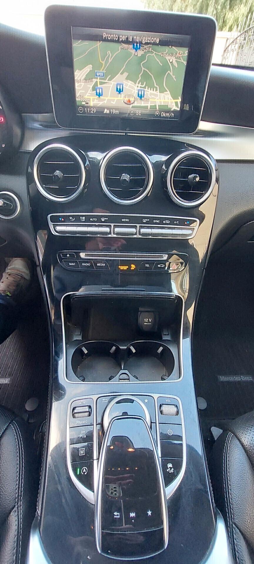 GLC 220 PREMIUM 170 CV AUTOMATICA STRAFULL OPTIONAL NAVI TELEFONO LEGA SENSORI FULL FULL