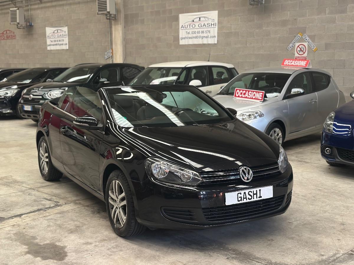 VOLKSWAGEN - Golf Cabrio