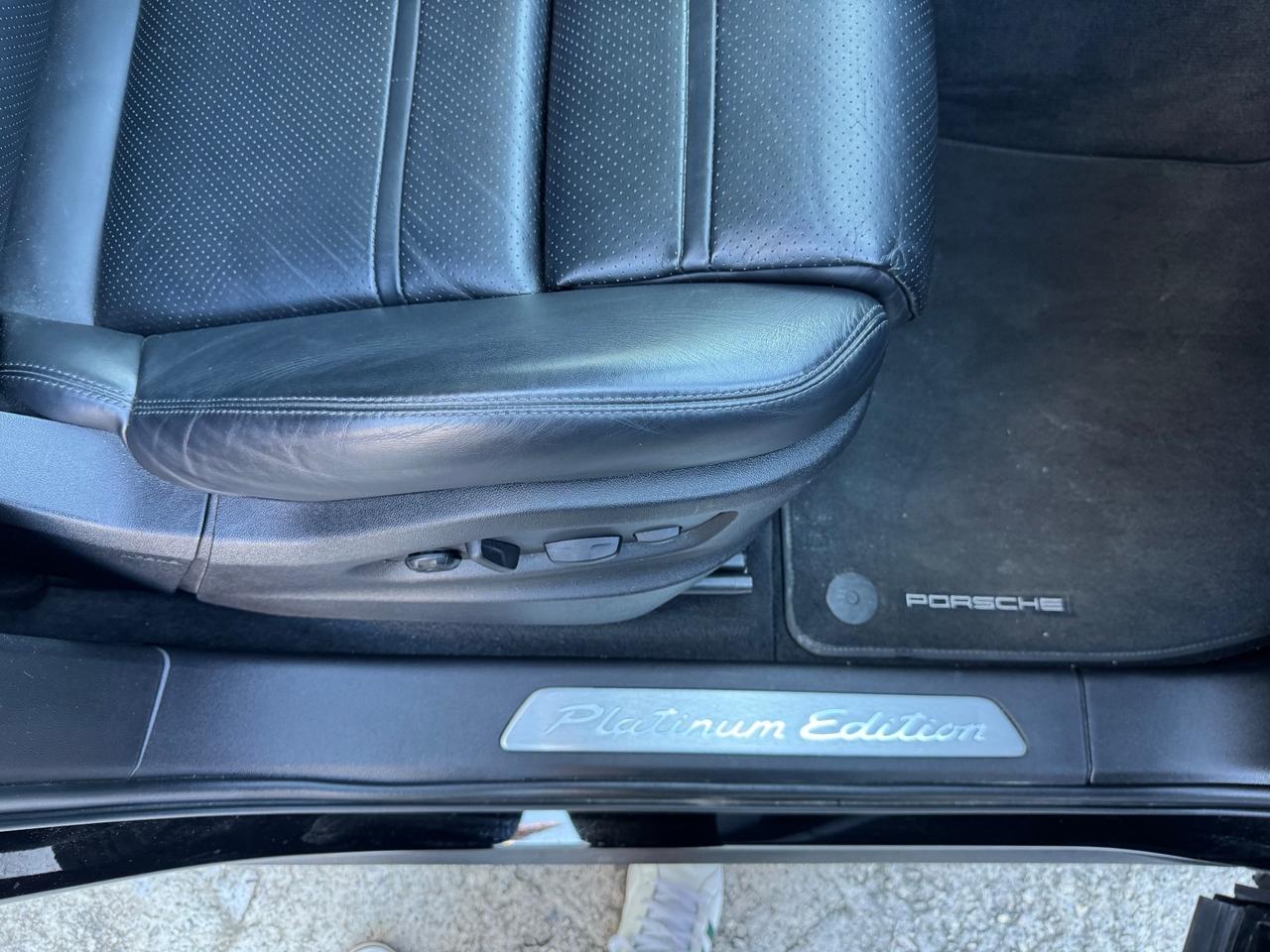 Porsche Cayenne 3.0 V6 Platinum Edition