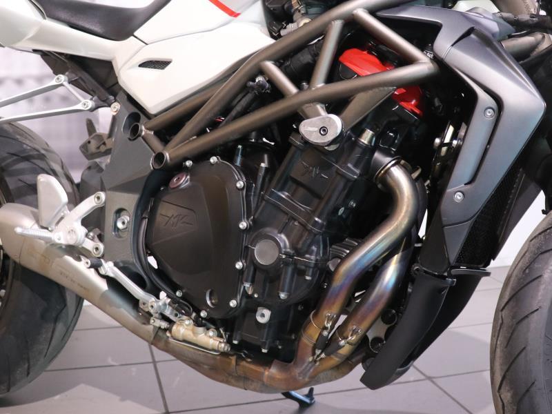 MV Agusta Brutale 1090 RR