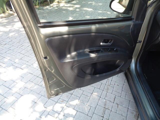 Toyota Aygo X 1.0 VVT-i 72 CV 5 porte Trend S-CVT NESSUN VINCOLO DI FINANZIAMENTO