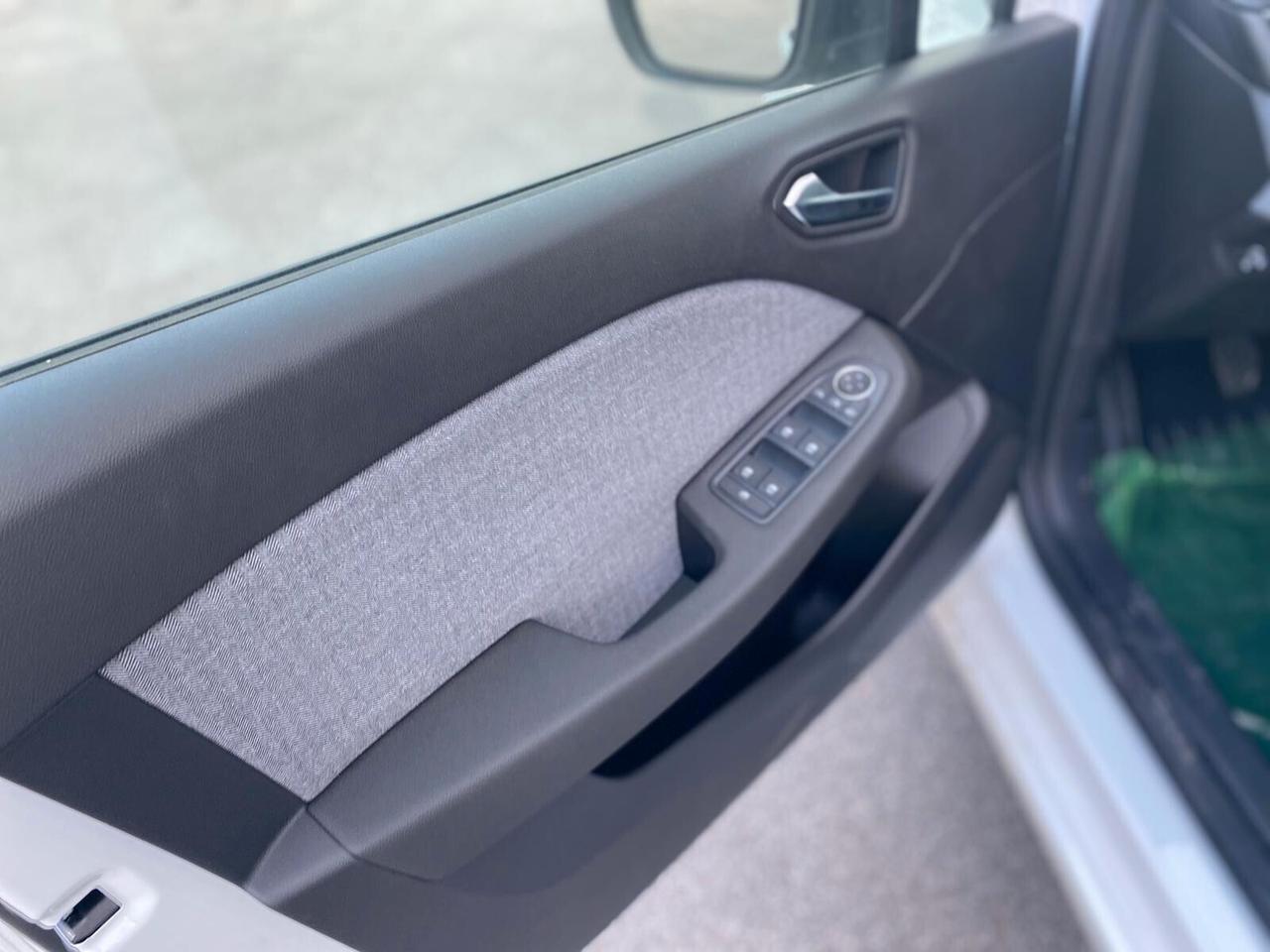 Renault Clio ECO-G 100 CV Techno km ZERO GPL