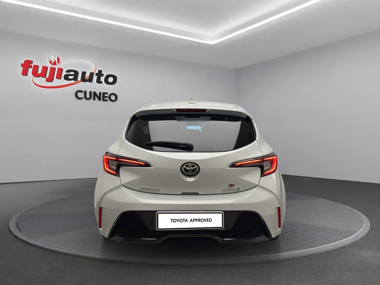 Toyota Corolla 1.8h GR Sport bi-tone auto