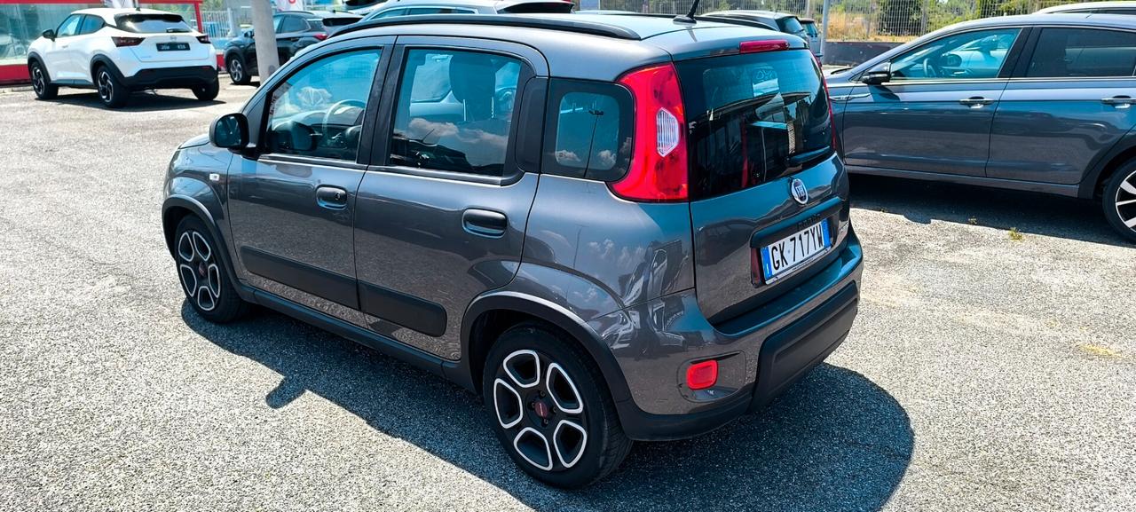 Fiat Panda 1.0 FireFly S&S HYBRID CITY CLIMA