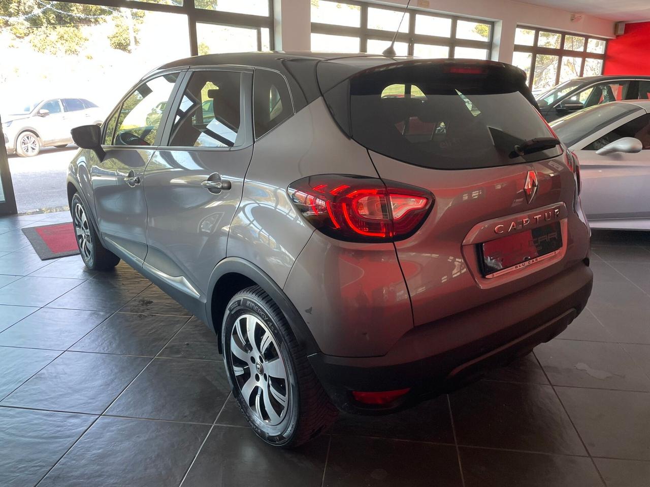 RENAULT CAPTUR INTENS 0.9 90Cv GPL *NAVI-KAMERA*