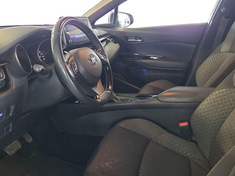 Toyota C-HR (2016-2023) 1.8 Hybrid E-CVT Trend