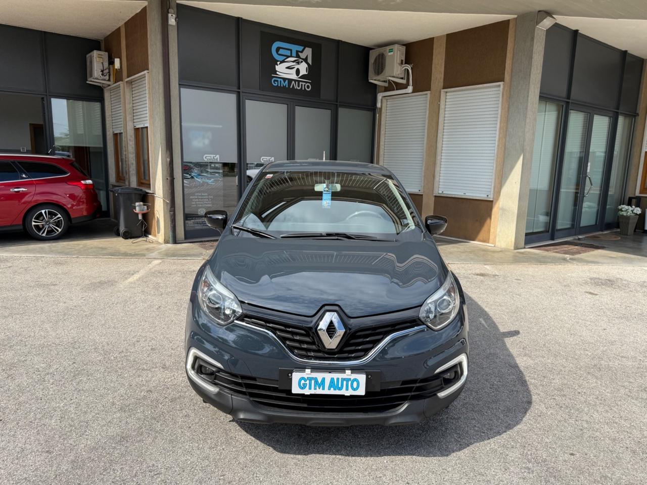Renault Captur TCe 12V 90 CV Life - OK Neopatentati