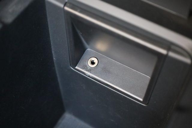 VOLVO V40 D2 2.0d UniPropietario Tagliandata per NEOPATENTAT