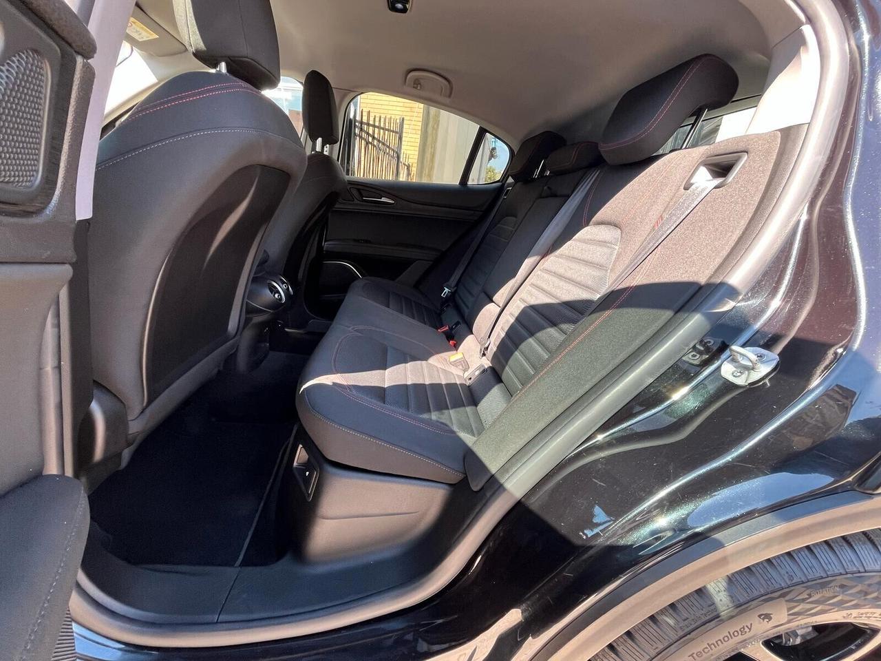 Alfa Romeo Stelvio 2.2 Turbodiesel 190 CV AT8 Q4 Business