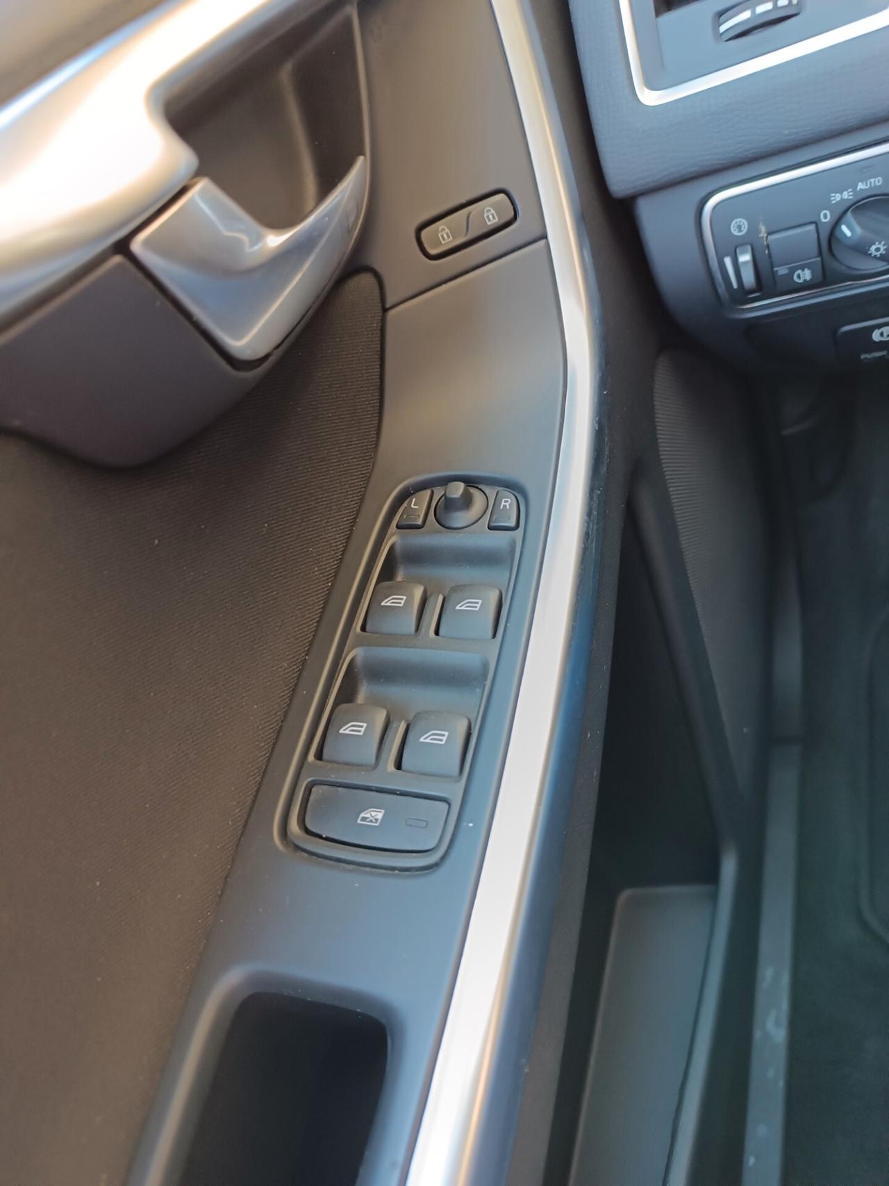 Volvo XC 60 XC60 D3 BUSINESS 136 CV