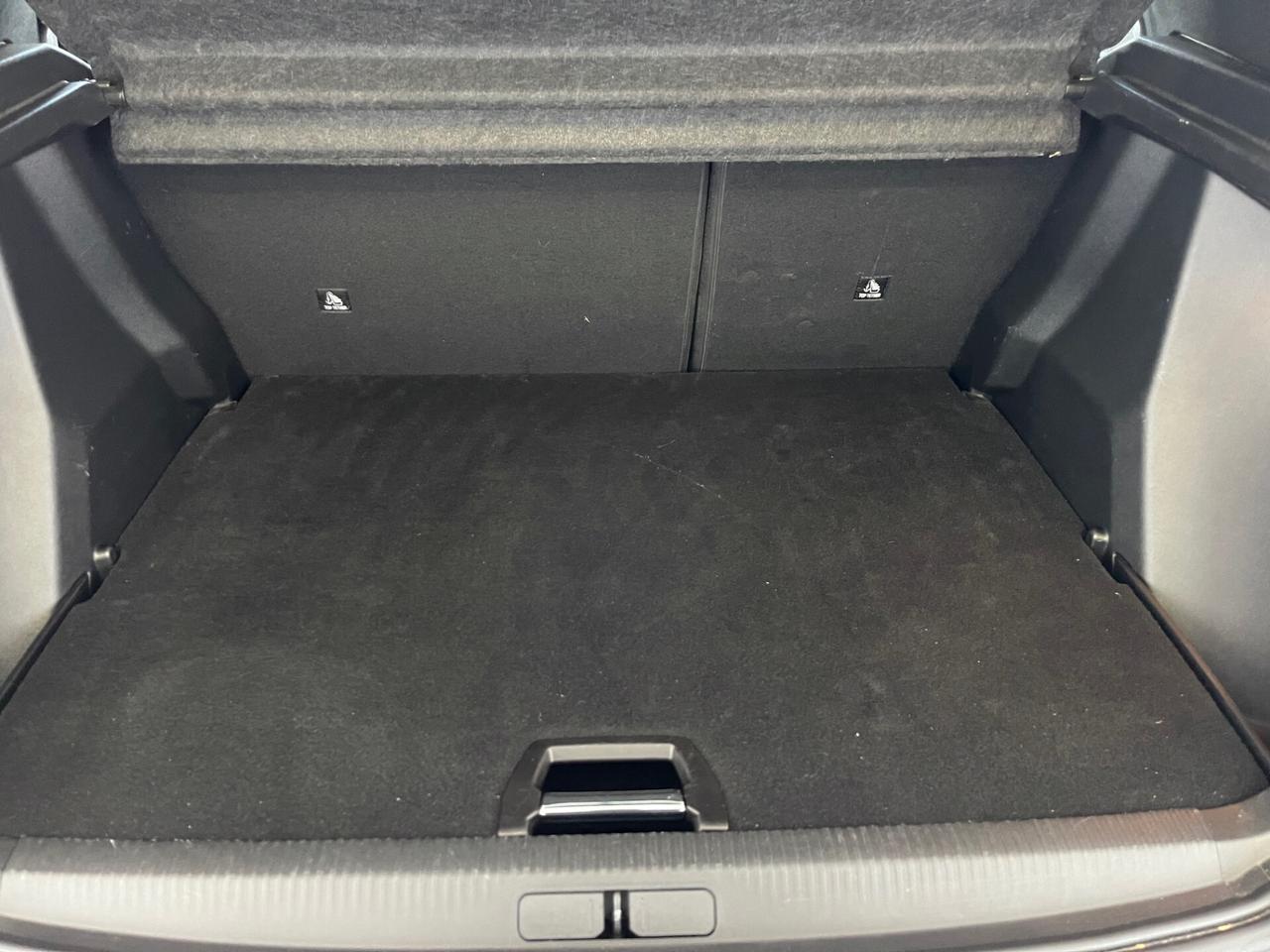 Peugeot 2008 1.2 100cv Allure NO VINCOLO DI FINANZIAMENTO