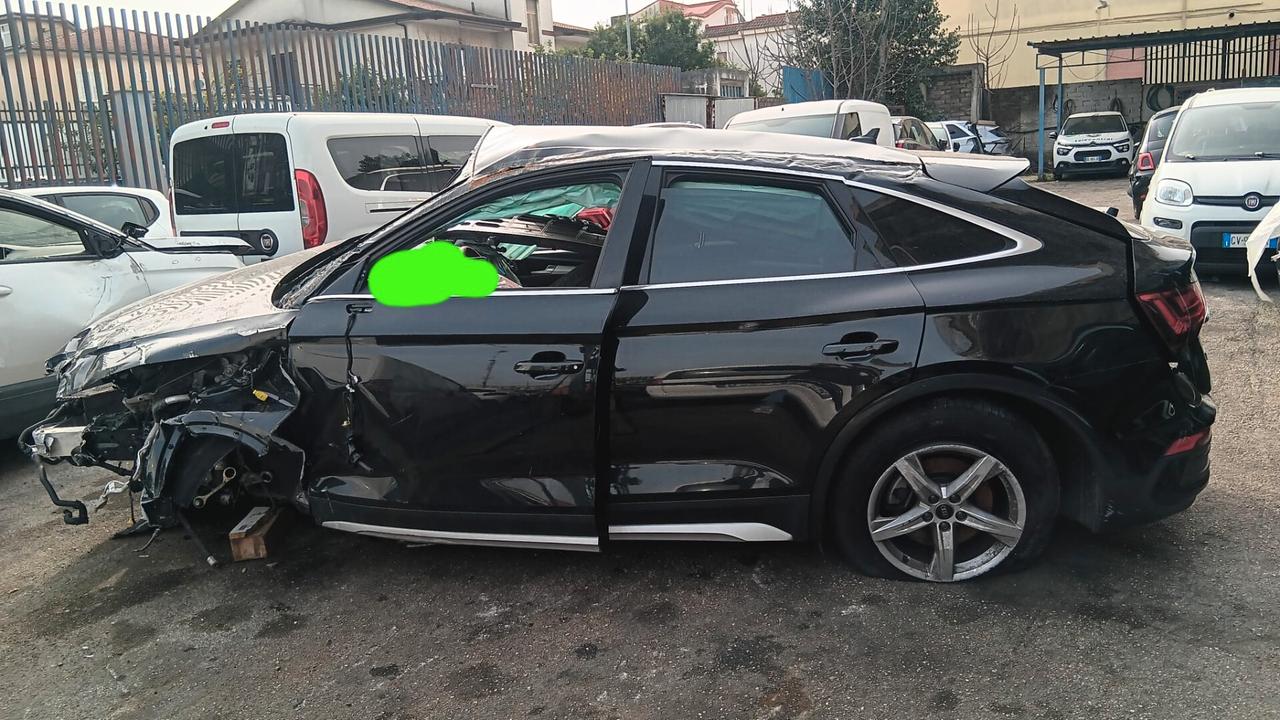 Audi Q5 SPORTBACK INCIDENTATA SINISTRATA MONDIALCARS 024