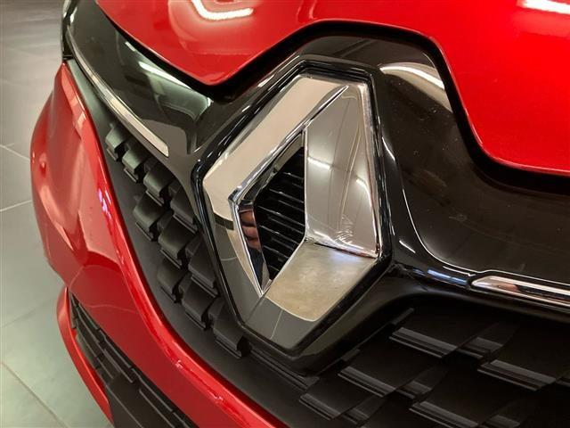 RENAULT Clio 1.6 E-Tech hybrid Zen 140cv auto my21