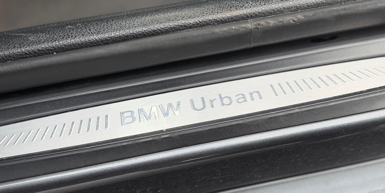 Bmw 118 118d 5p. Urban