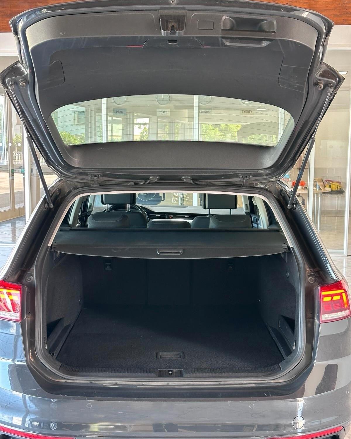 Volkswagen Passat Variant 2.0 TDI SCR EVO DSG Business