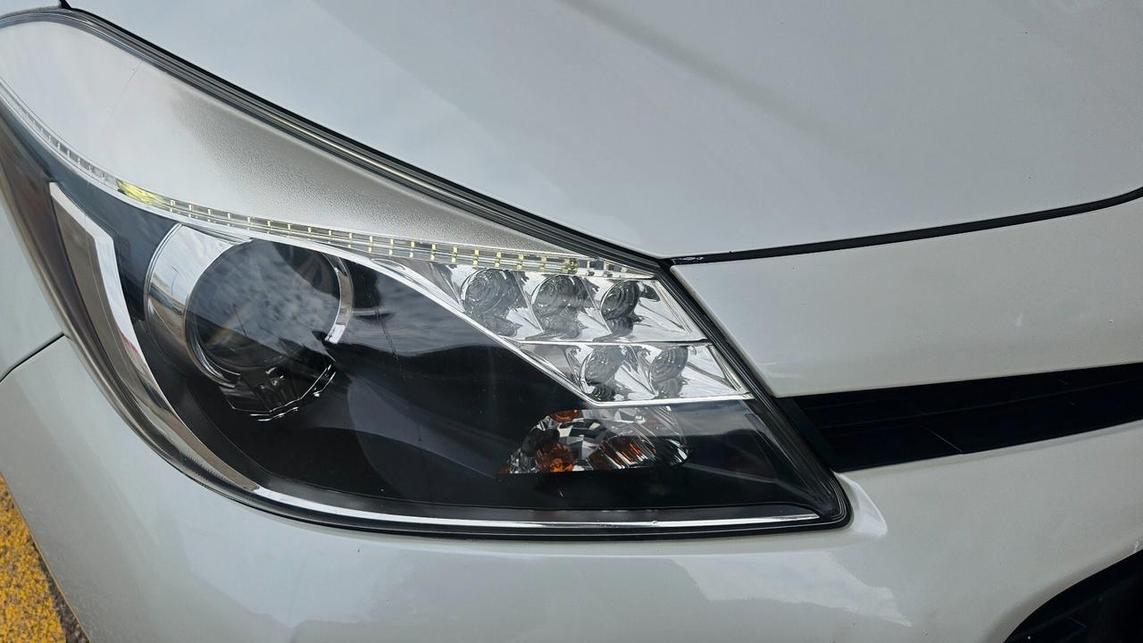 Toyota Yaris 1.5 Hybrid 5 porte Lounge Più