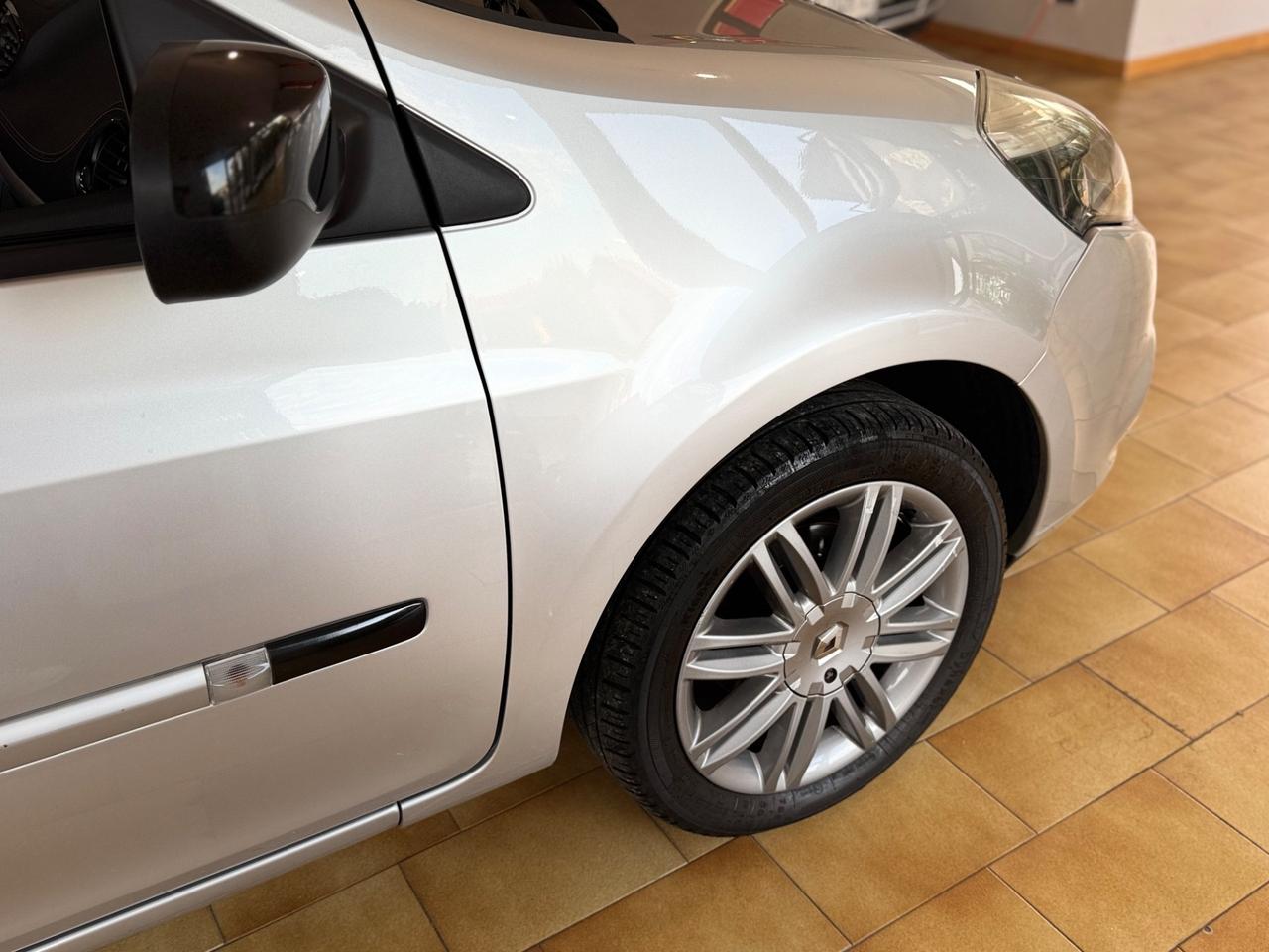 Renault Clio 1.2 16V 5 porte Live!