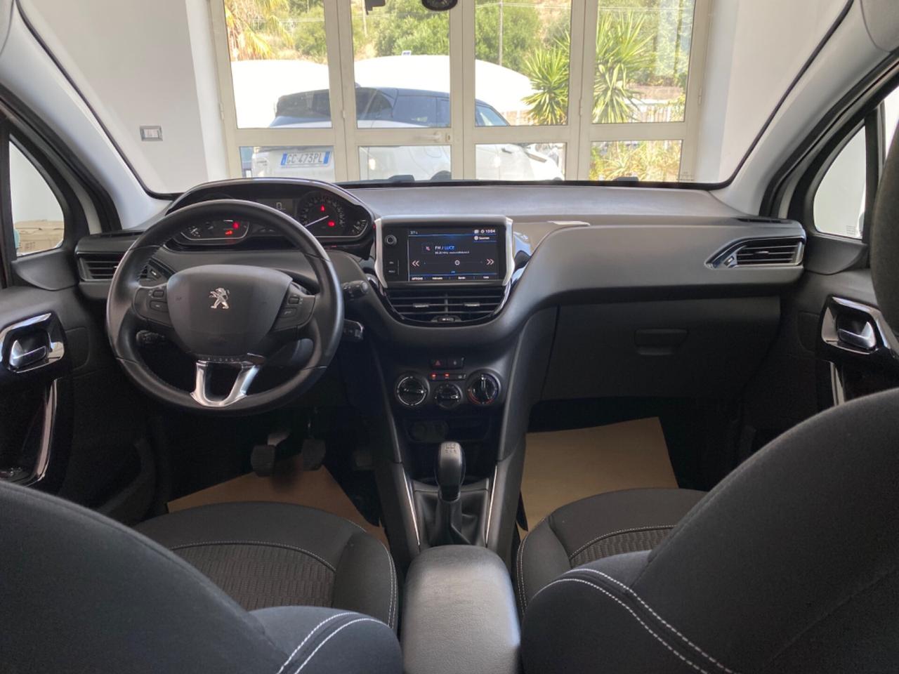 Peugeot 208 PureTech 5P ALLURE NAVI/FULL LED2020