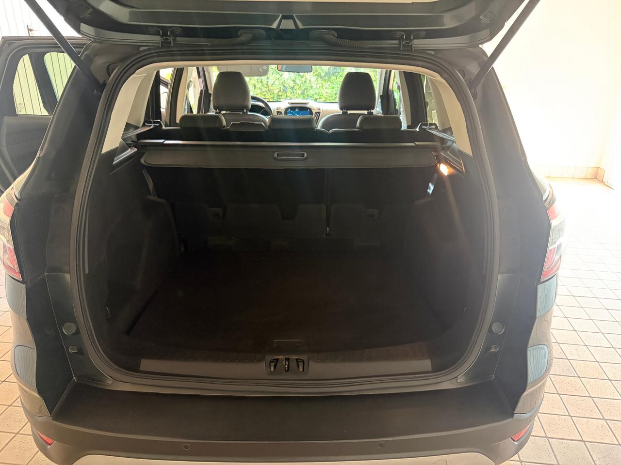 Ford Kuga 2.0 TDCI 150 CV S&S 2WD