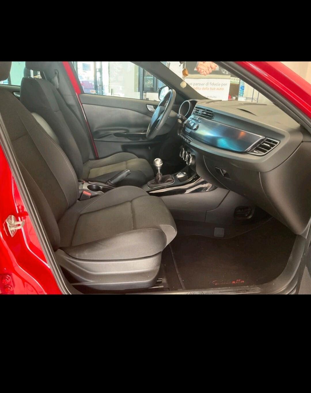 Alfa Romeo Giulietta 2.0 JTDm-2 140 CV Exclusive 2011