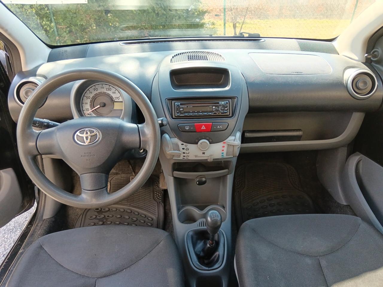 Toyota Aygo 1.0 12V VVT-i 5 PORTE 68CV