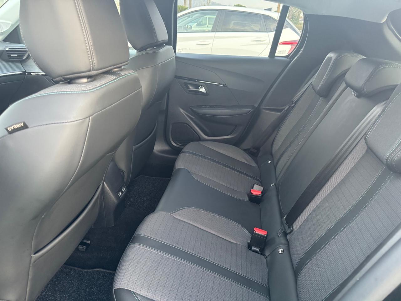 Peugeot 208 PureTech 130 Stop&Start EAT8 5 porte GT