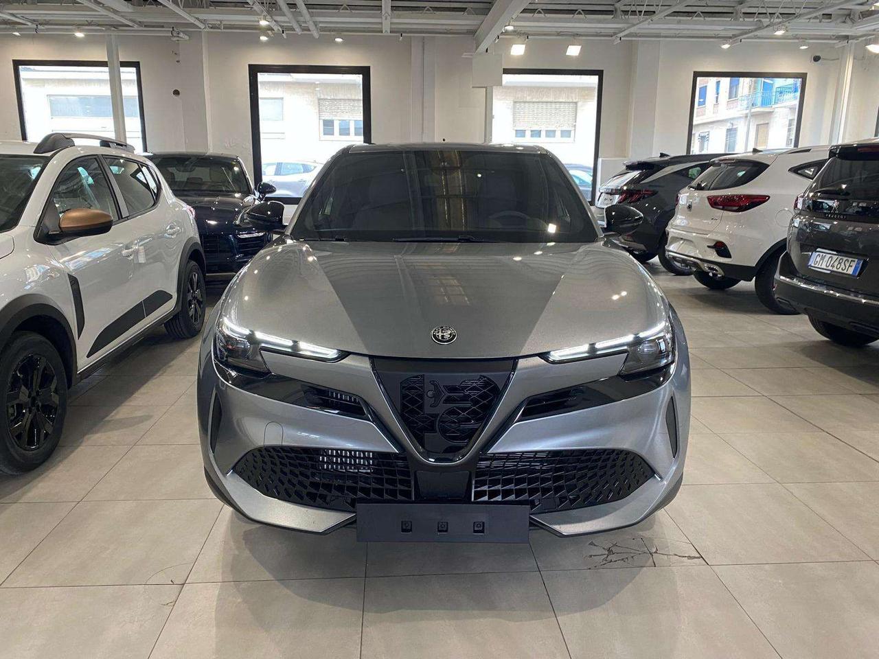Alfa Romeo Junior Junior 1.2 ibrida Speciale 136cv edct6 MHEV KM 0