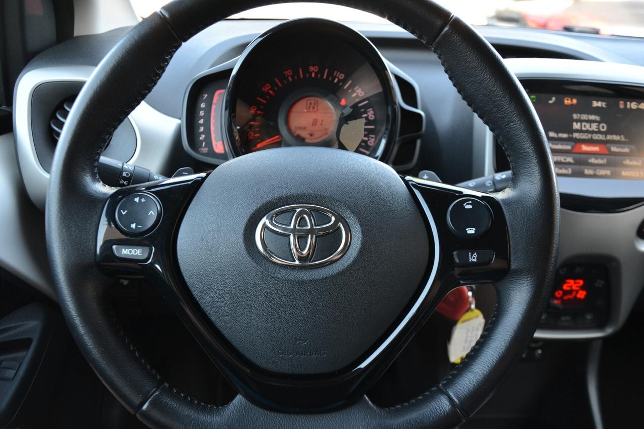 Toyota Aygo 1.0 69CV X-PLAY AUTOMATICA **PREZZO REALE**
