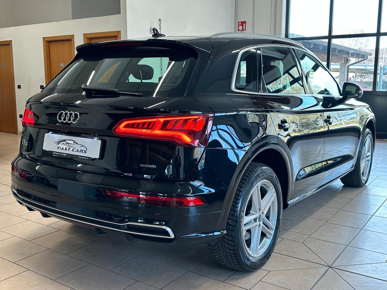 AUDI Q5 40TDI QUATTRO S-TRONIC S-LINE PLUS *MATRIX*NAVI*