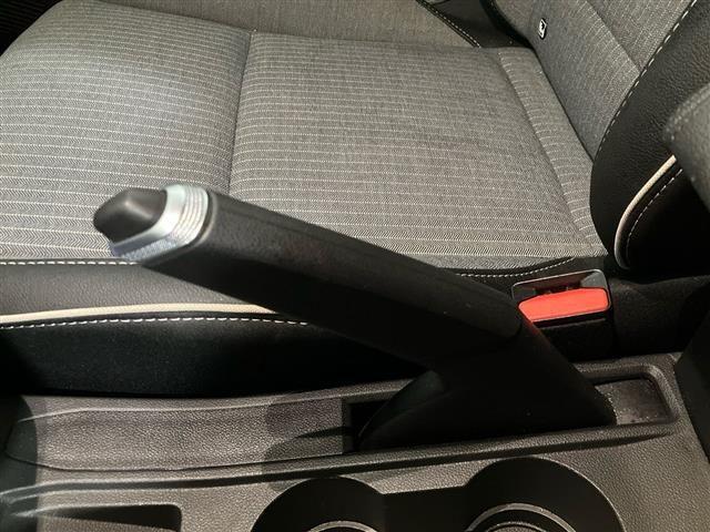 RENAULT Clio 1.0 TCe Techno