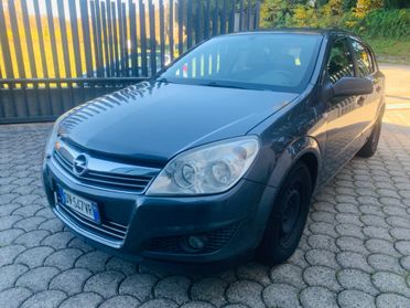 Opel Astra 1.7 CDTI 110CV 5 porte Cosmo
