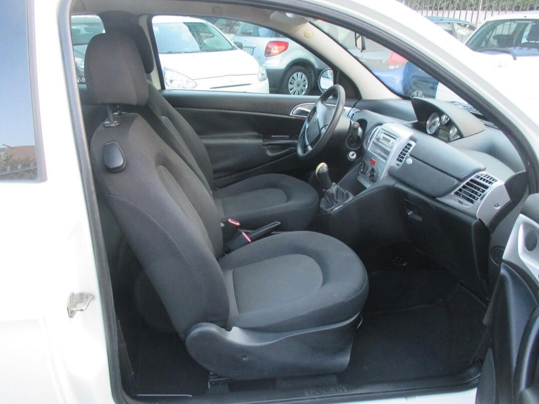 Lancia Ypsilon 1.3 mjt 16v E5 Per Neopatentati