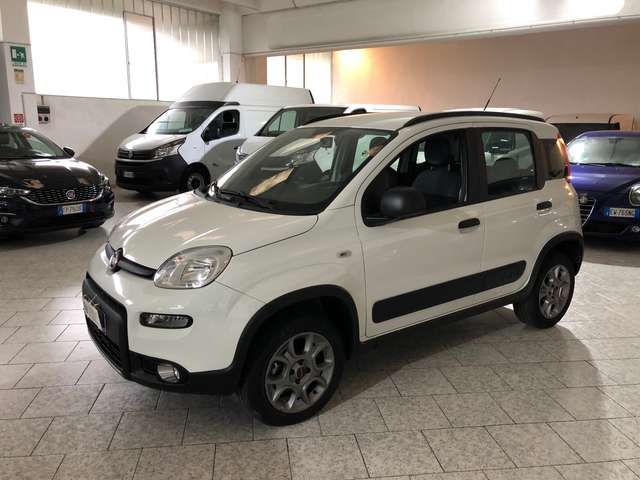 Fiat Panda 1.3 MJT 95 CV S&amp;S 4X4 5 Posti Comandi C. Lega