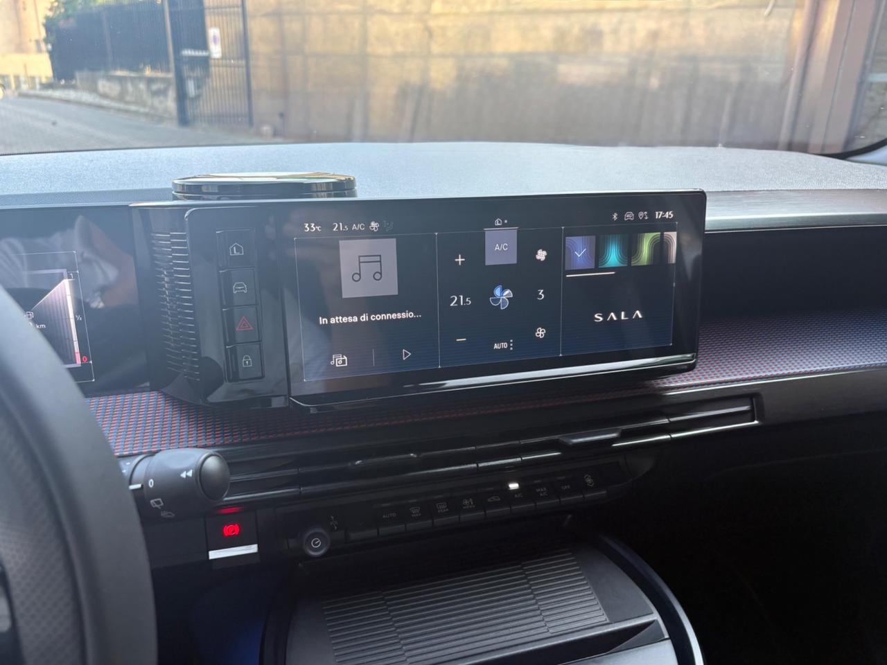 Lancia Ypsilon Hybrid e-DCT HF Line