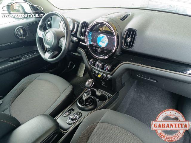 MINI Countryman Cooper SE 1.5 ALL4 STEPTRONIC Essential