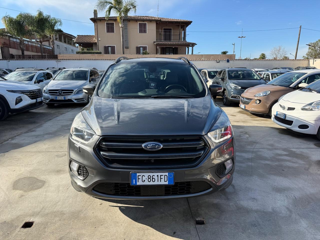 Ford Kuga 2.0 TDCI 150 CV S&S 4WD Automatico ST-Line