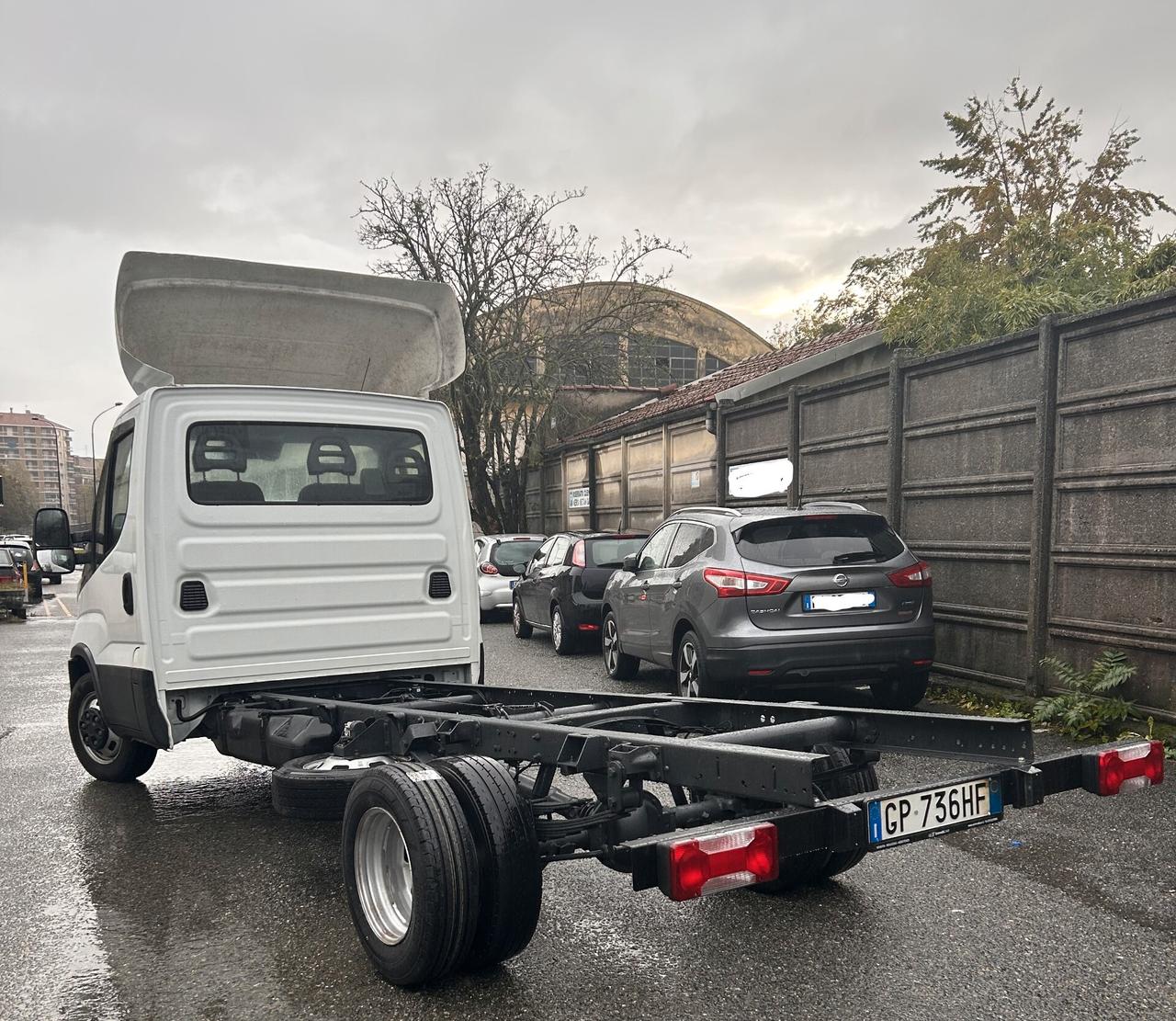 Iveco Daily 35S16H 3.0 HPT PC Cabinato