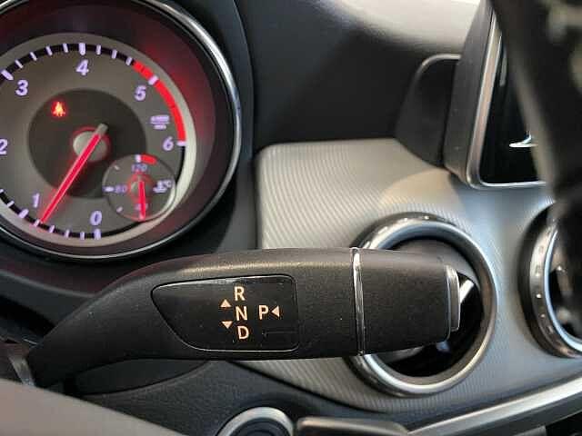 Mercedes-Benz GLA 220 220 d Automatic 4Matic Sport