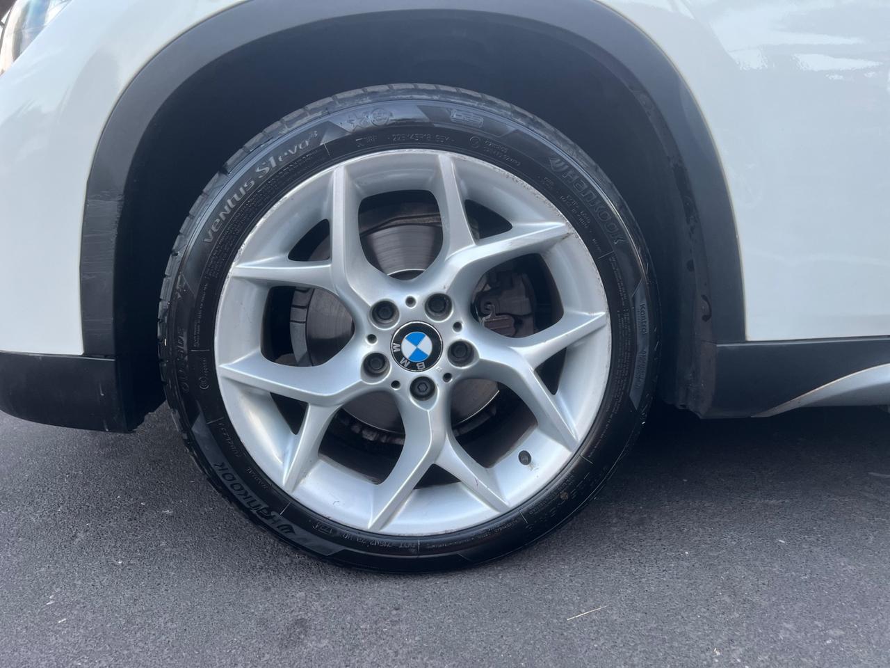 BMW X1 sDrive18d X Line - 12/2013