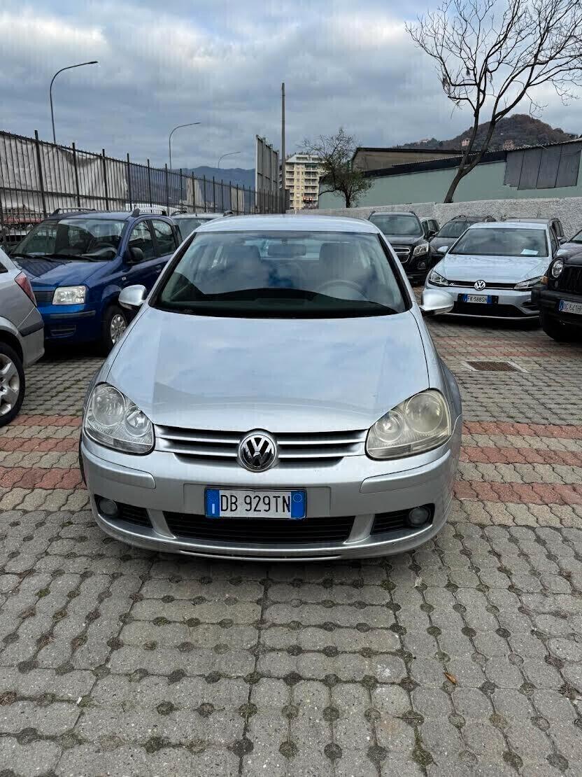 Volkswagen Golf 1.9 TDI 5p. Sportline NEOPATENTATI