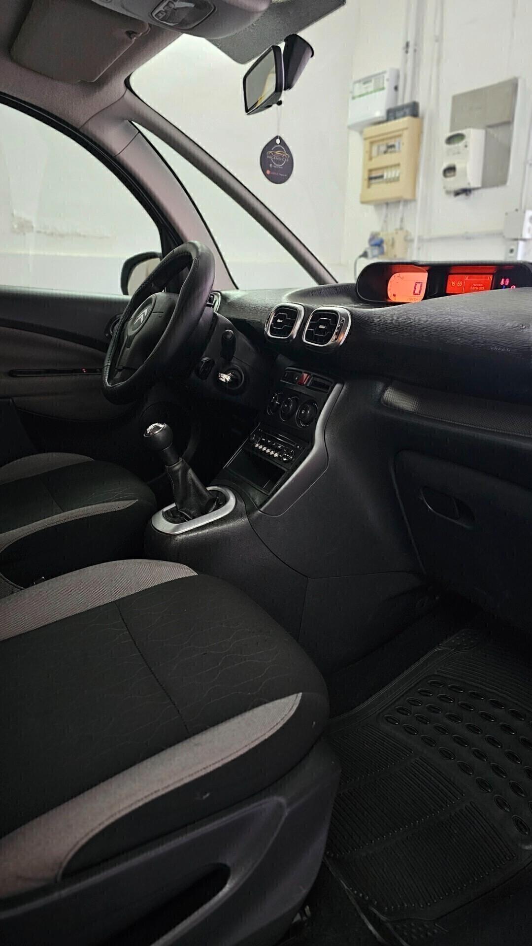 Citroen C3 Picasso 1.6 HDi 90cv Exclusive