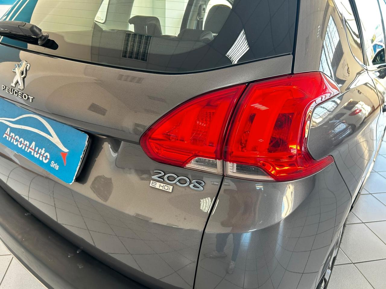 Peugeot 2008 1.6 e-HDi X NEOPATENTATI 2014