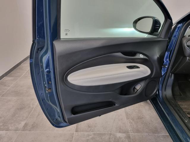 FIAT 500e Berlina 42 kWh La Prima