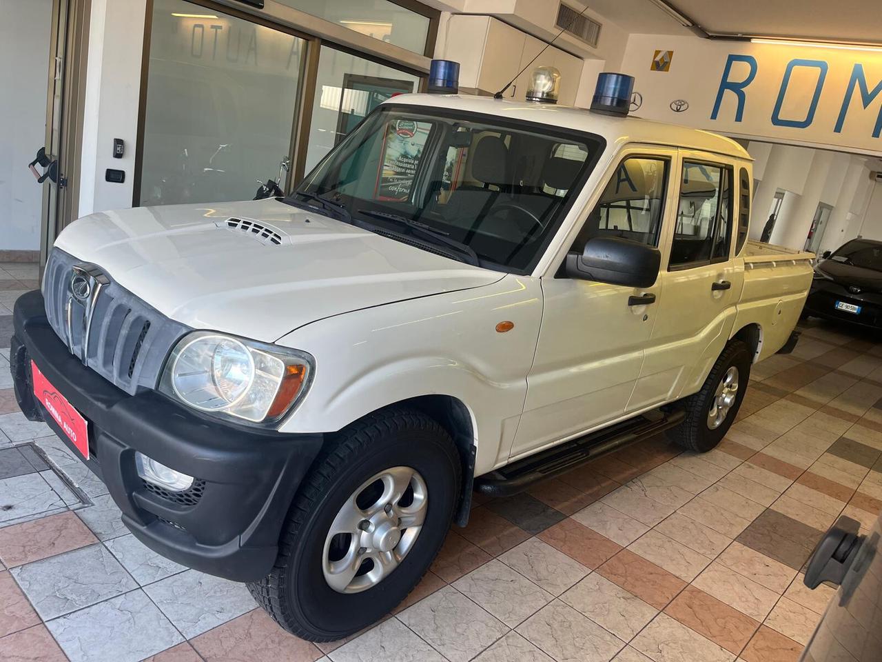 Mahindra Goa 2.2 CRDe 16V 4WD SC Pick-Up