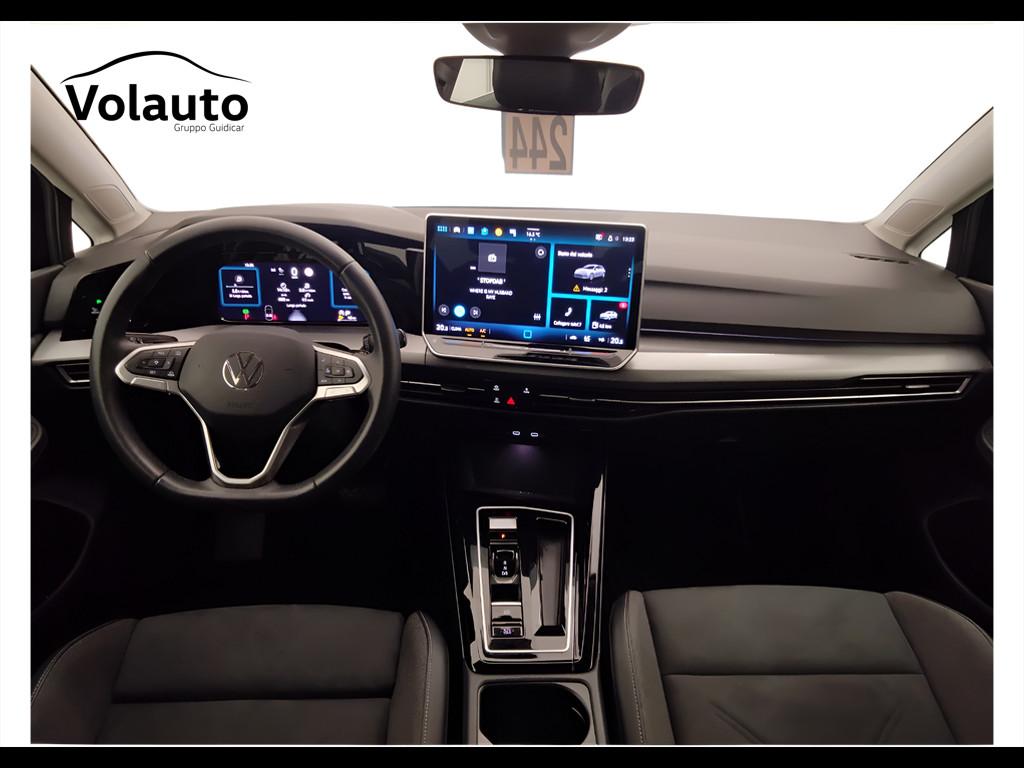 VOLKSWAGEN Golf VIII 2024 - Golf 2.0 tdi Life 150cv dsg