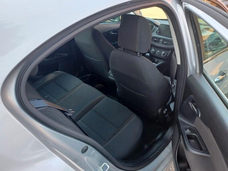 Fiat Tipo 1.3 Mjt S&S 5 porte Business