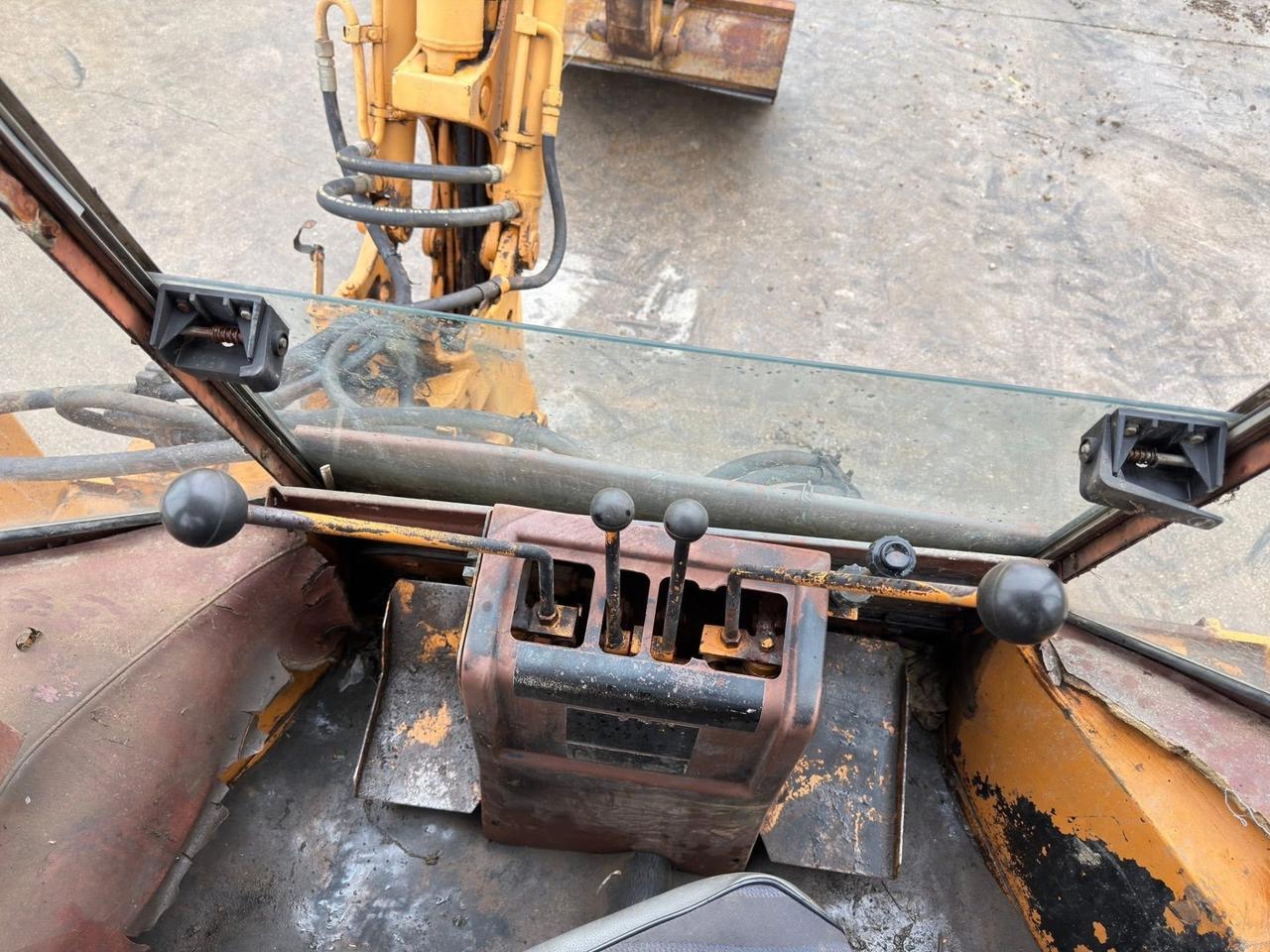 Terna CASE 580G 4x4 con telescopico