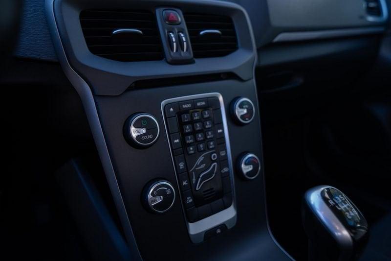 Volvo V40 1.6 d2 Momentum