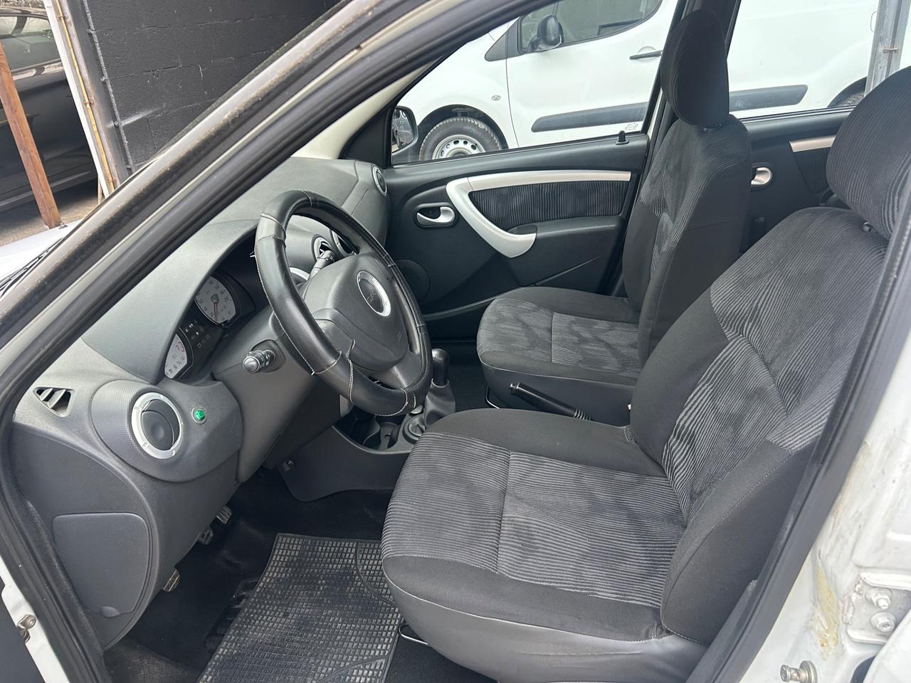 Dacia Logan MCV 1.6 85CV 5 posti Ambiance