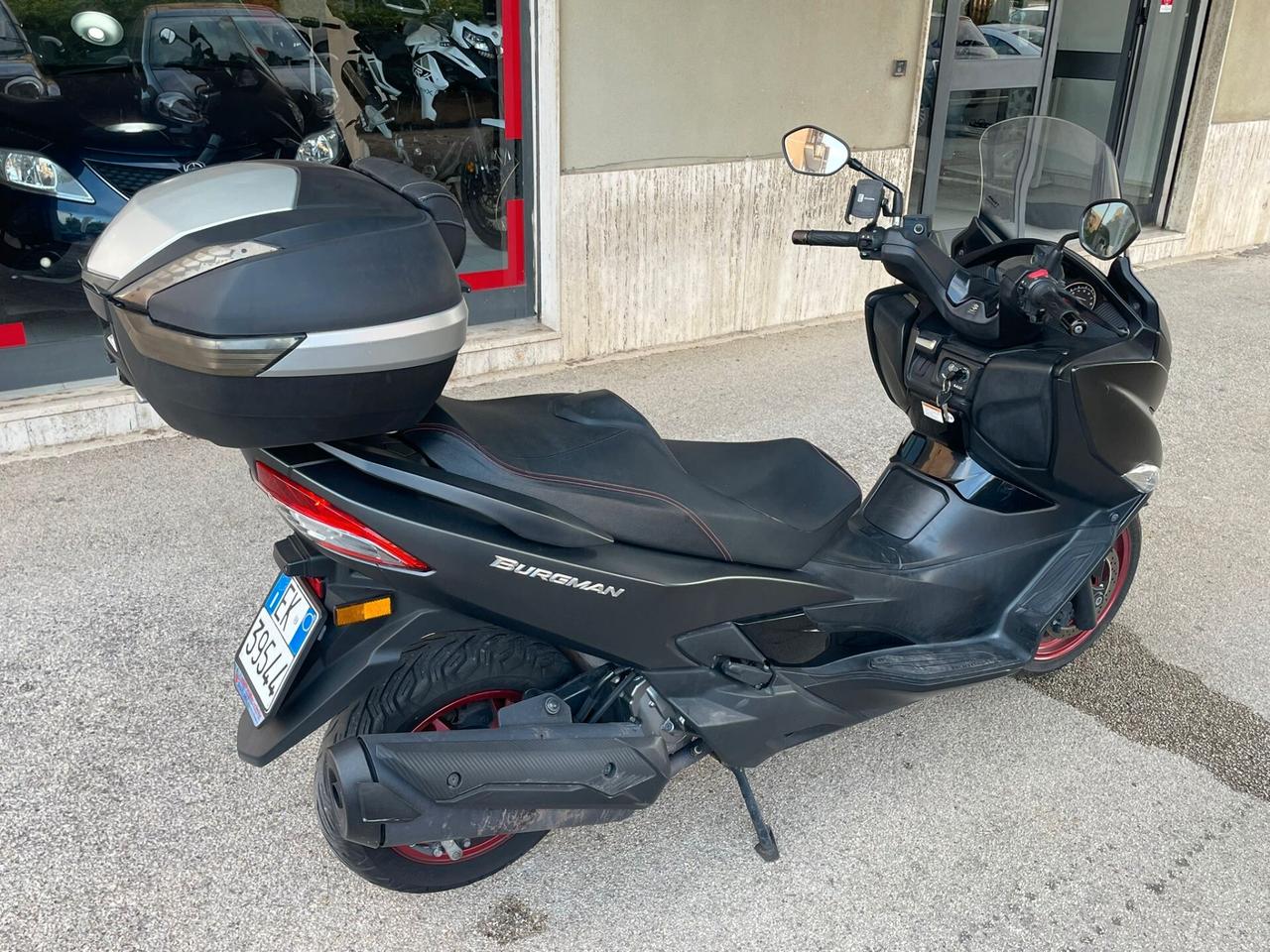 Suzuki Burgman 400